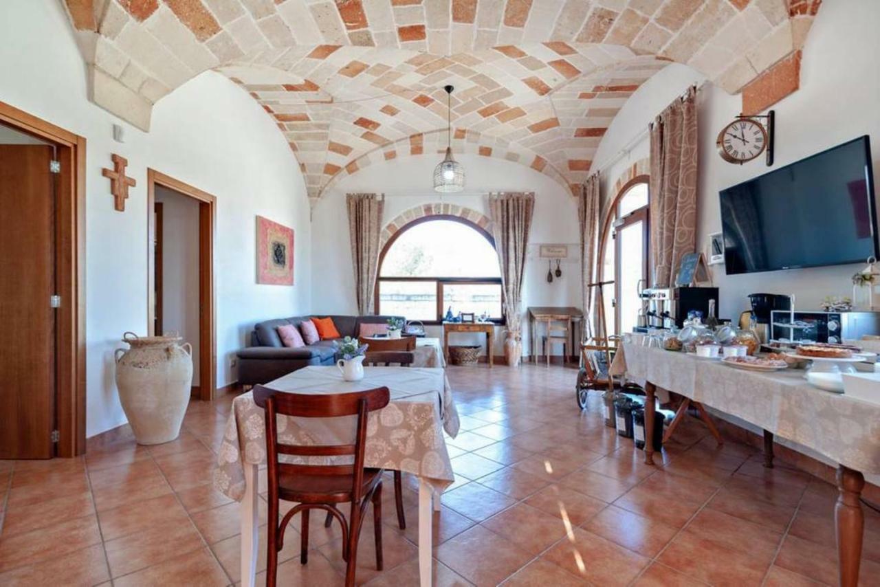 Collemeto La Dimora Dei Conti Bed & Breakfast エクステリア 写真